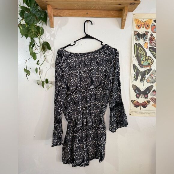 vintage long sleeve floral American apparel romper - Picture 2 of 3